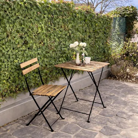 Charmantes Mit 3 Schlafzimmer Apartment