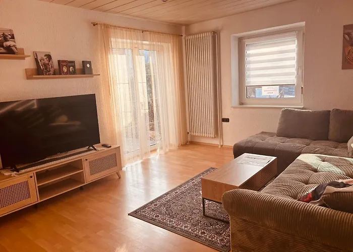 Charmantes Mit 3 Schlafzimmer * Roding